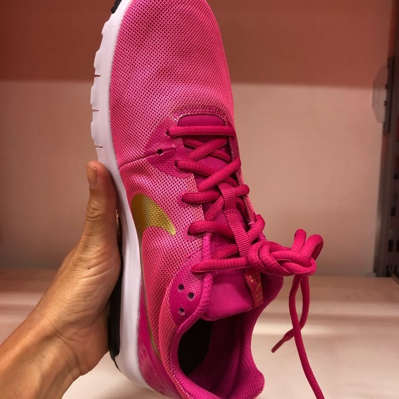 💝Pinky Great day💝Nike New In a Box Size 6.5 Y - Picture 5 of 7